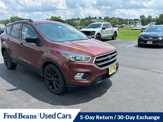 Certified 2018 Ford Escape SE w/ SE Sport Appearance Package