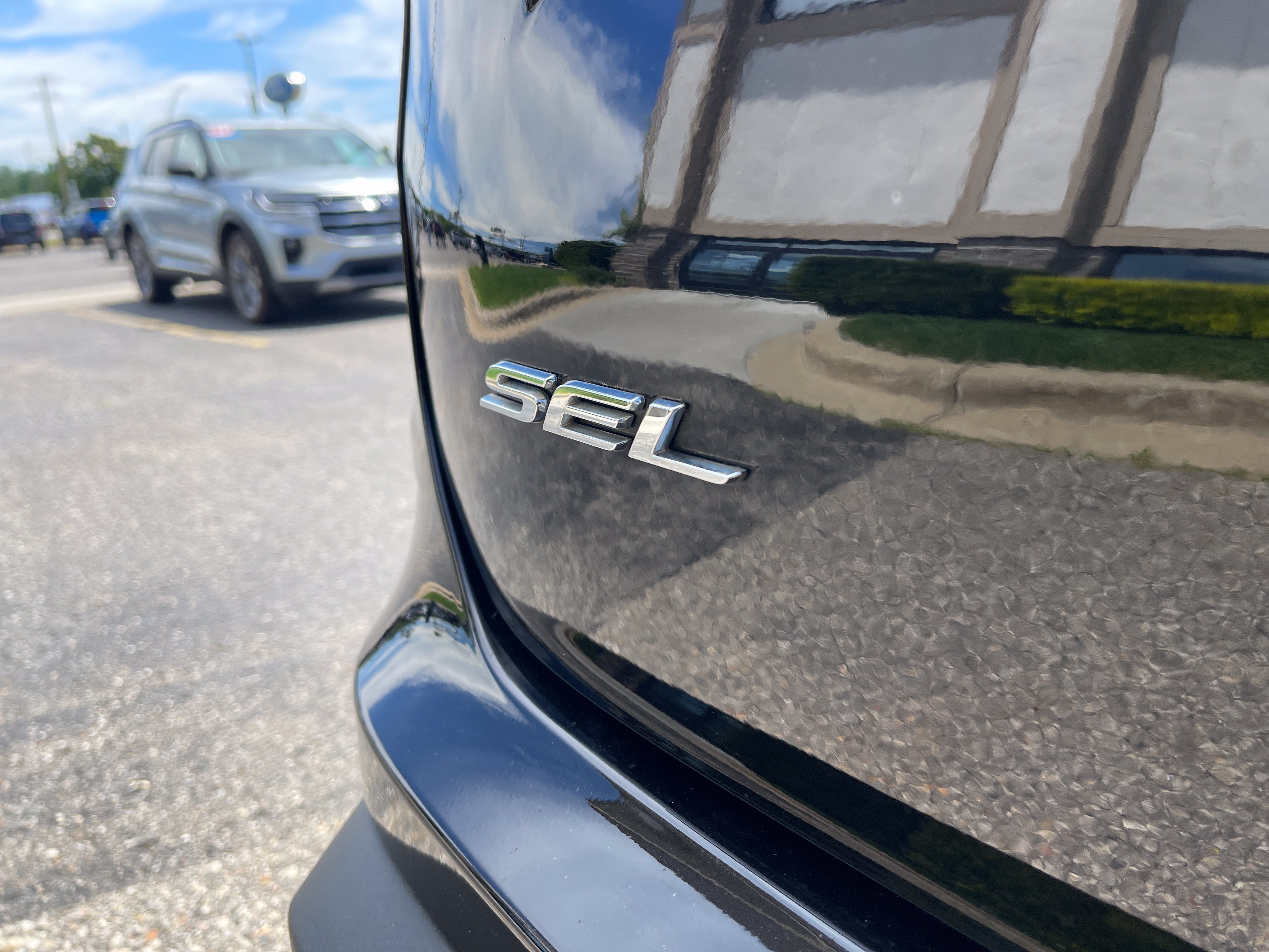 Certified 2021 Ford Edge SEL w/ Convenience Package AWD/4WD image 26