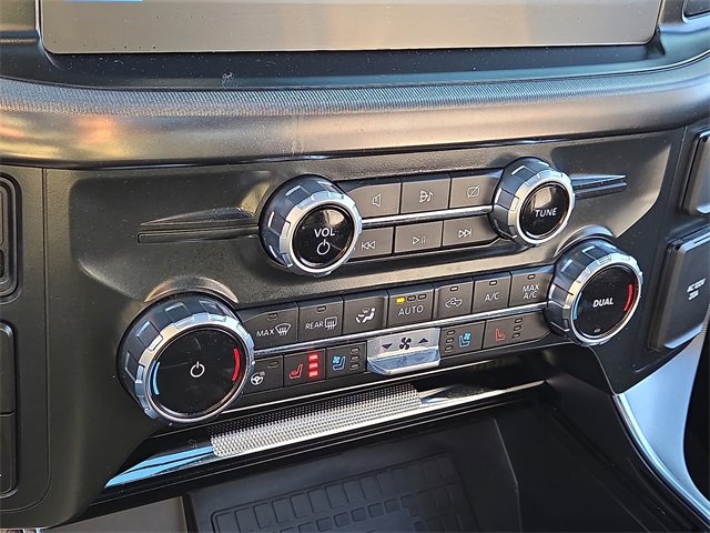 Certified 2022 Ford F150 Platinum w/ Equipment Group 701A High image 17