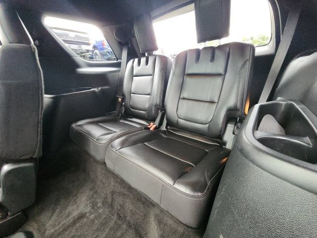 Certified 2017 Ford Explorer Limited w/ Equipment Group 301A AWD/4WD image 17