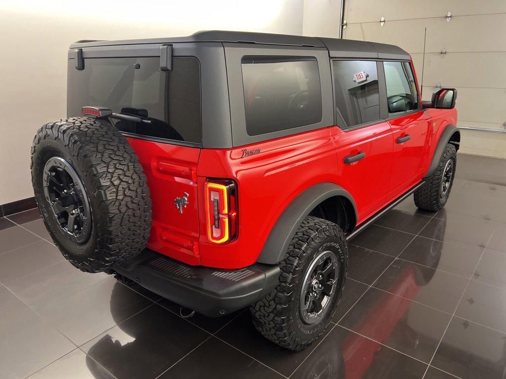 Certified 2022 Ford Bronco Badlands image 4