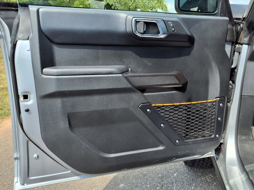 Certified 2024 Ford Bronco Badlands image 4