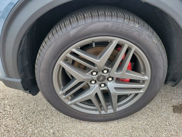 Certified 2025 Ford Explorer ST AWD/4WD image 9