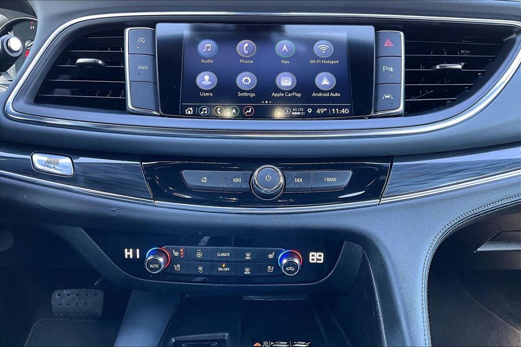 Used 2024 Buick Enclave Premium image 32