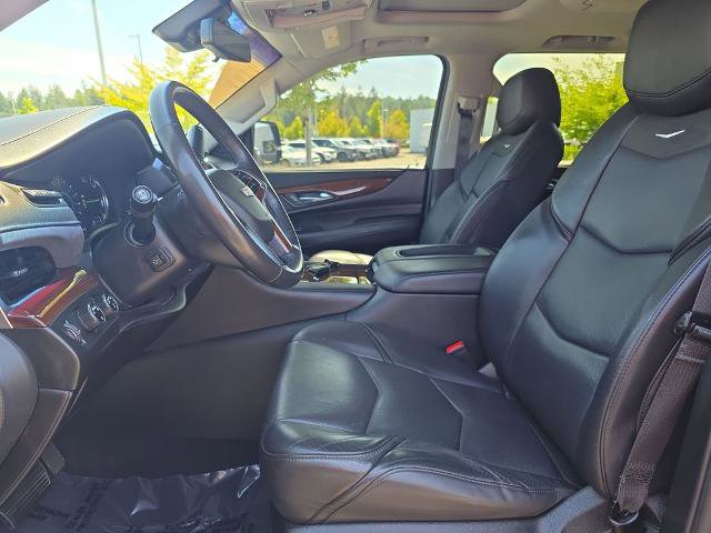 Used 2019 Cadillac Escalade ESV Premium Luxury AWD/4WD image 6