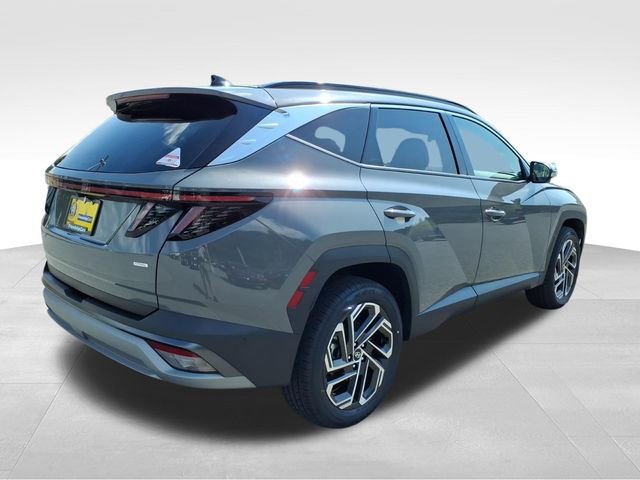 Used 2025 Hyundai Tucson Limited AWD/4WD image 14