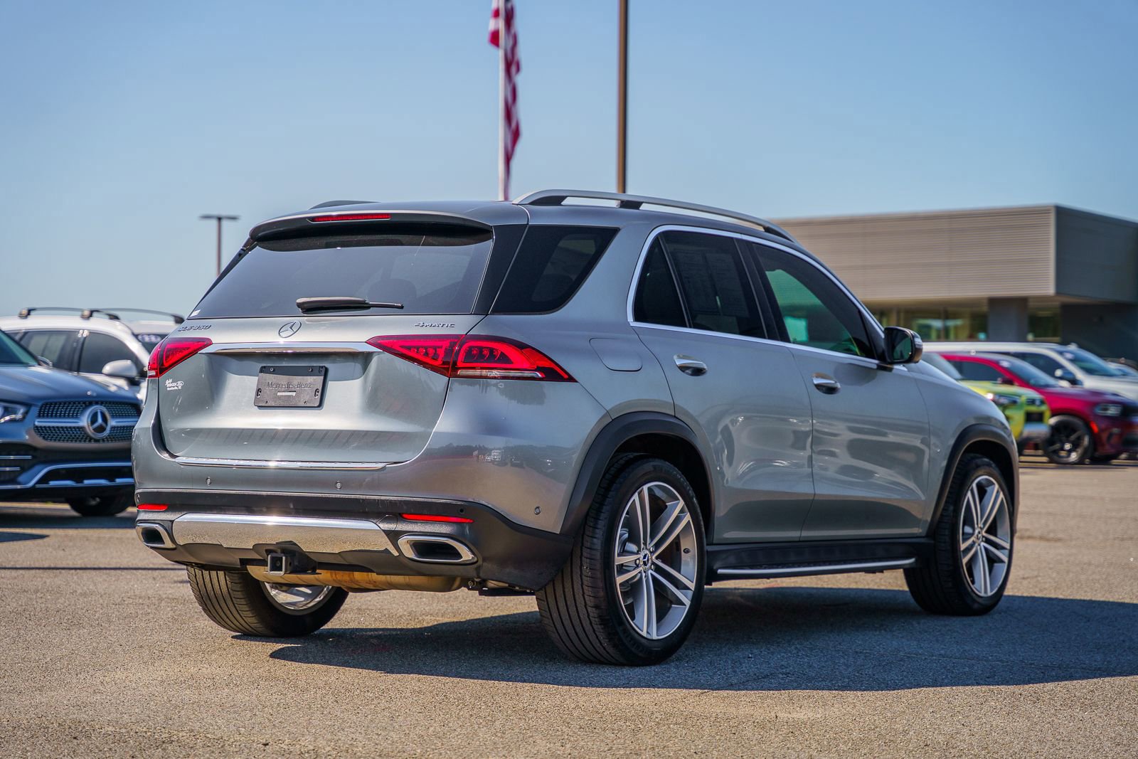 Used 2020 Mercedes-Benz GLE 350 4MATIC image 5