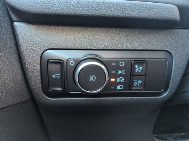 Certified 2023 Ford Escape ST-Line Select AWD/4WD image 30