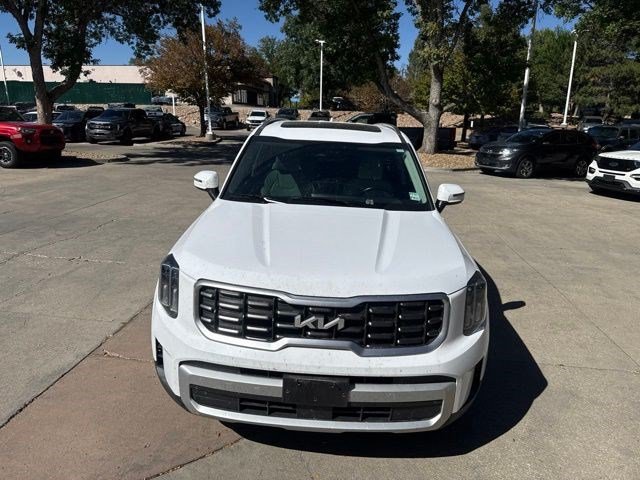 Used 2025 Kia Telluride S AWD/4WD image 3