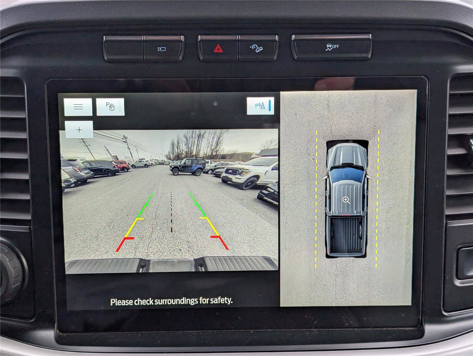 Certified 2022 Ford F150 XLT w/ Equipment Group 302A High image 27