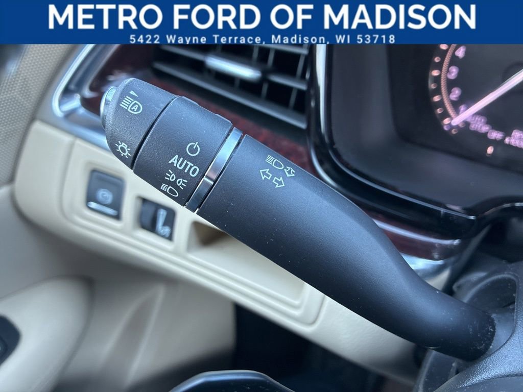 Used 2019 Cadillac XT5 Luxury image 32