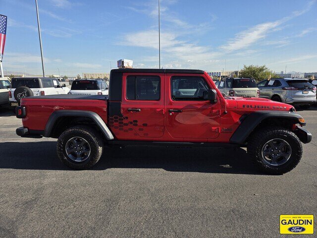 Used 2023 Jeep Gladiator Rubicon w/ Dual Top Group AWD/4WD image 8