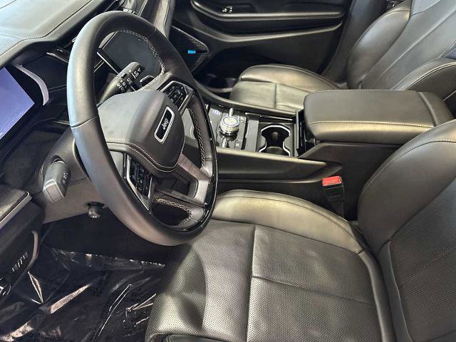 Used 2021 Jeep Grand Cherokee L Overland w/ Advanced Protech Group III image 20