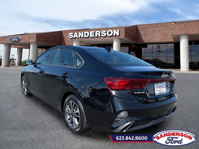 Used 2023 Kia Forte LXS FWD image 5