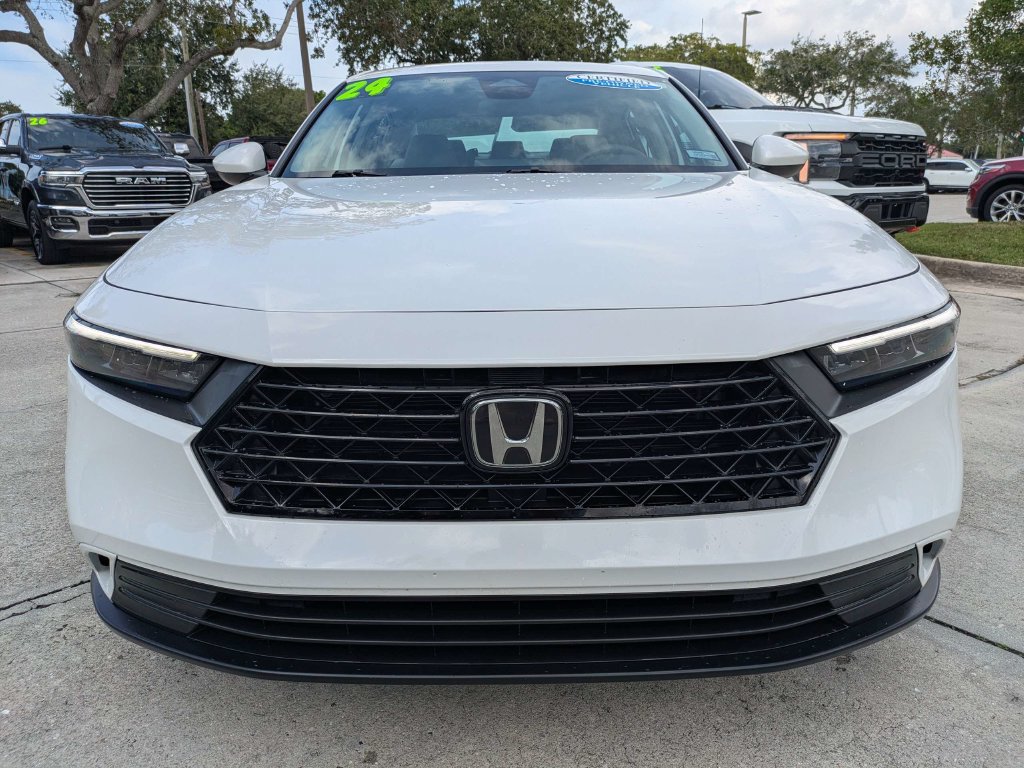 Used 2024 Honda Accord EX image 8