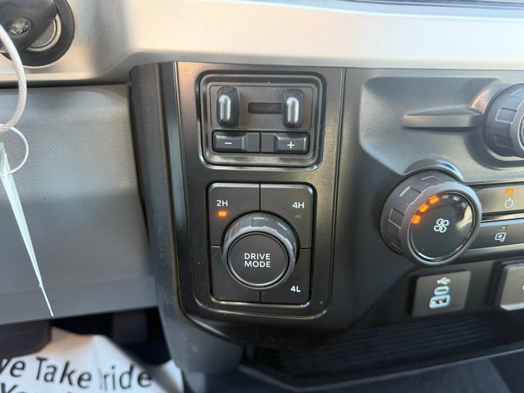 Certified 2025 Ford F350 XLT AWD/4WD image 31