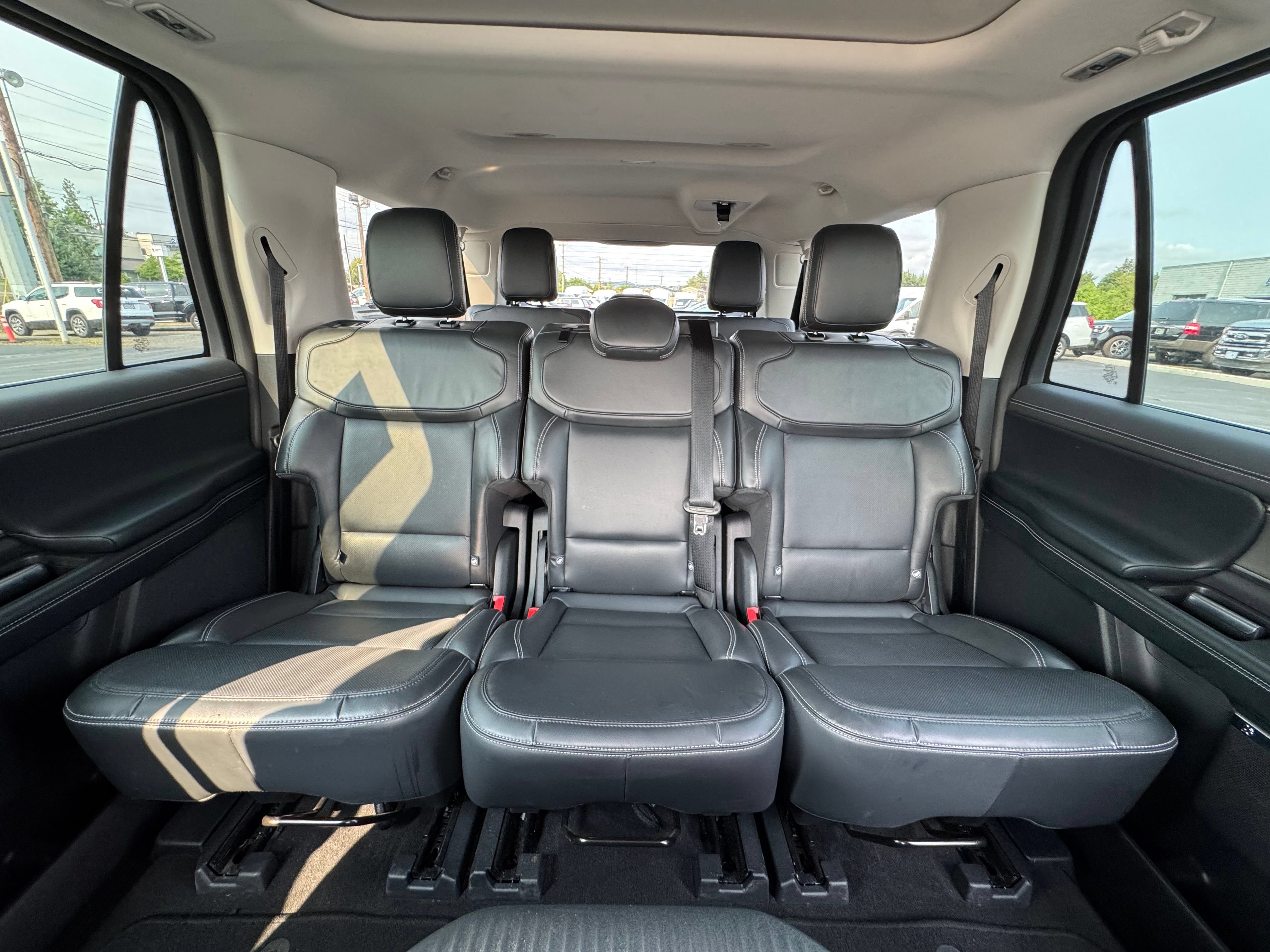 Certified 2025 Ford Expedition Max Platinum AWD/4WD image 34