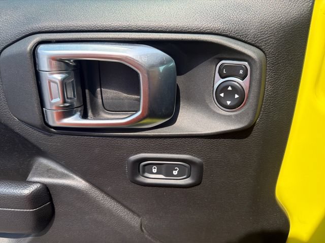 Used 2024 Jeep Wrangler Unlimited AWD/4WD image 29