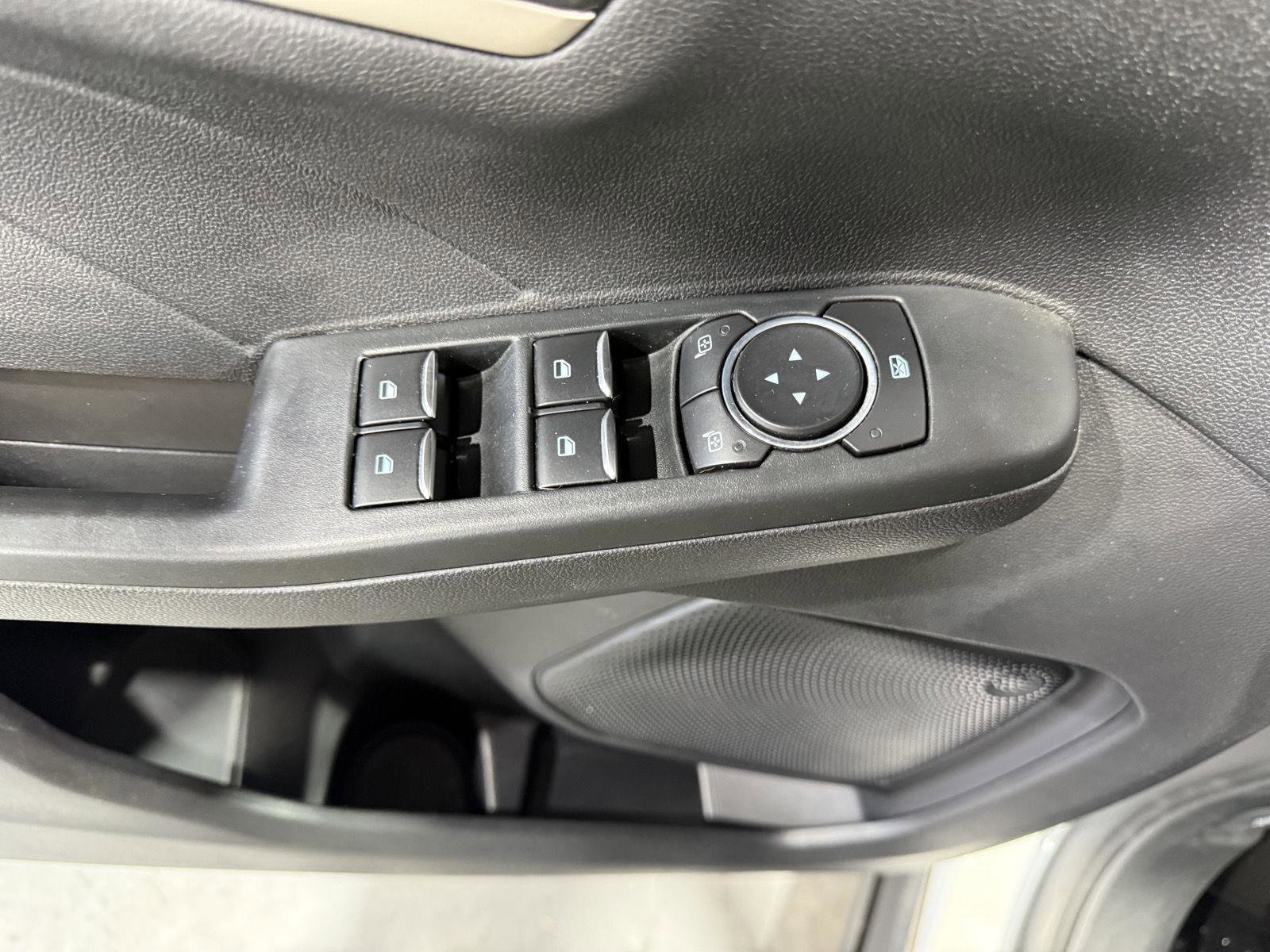 Certified 2022 Ford Escape SE AWD/4WD image 18