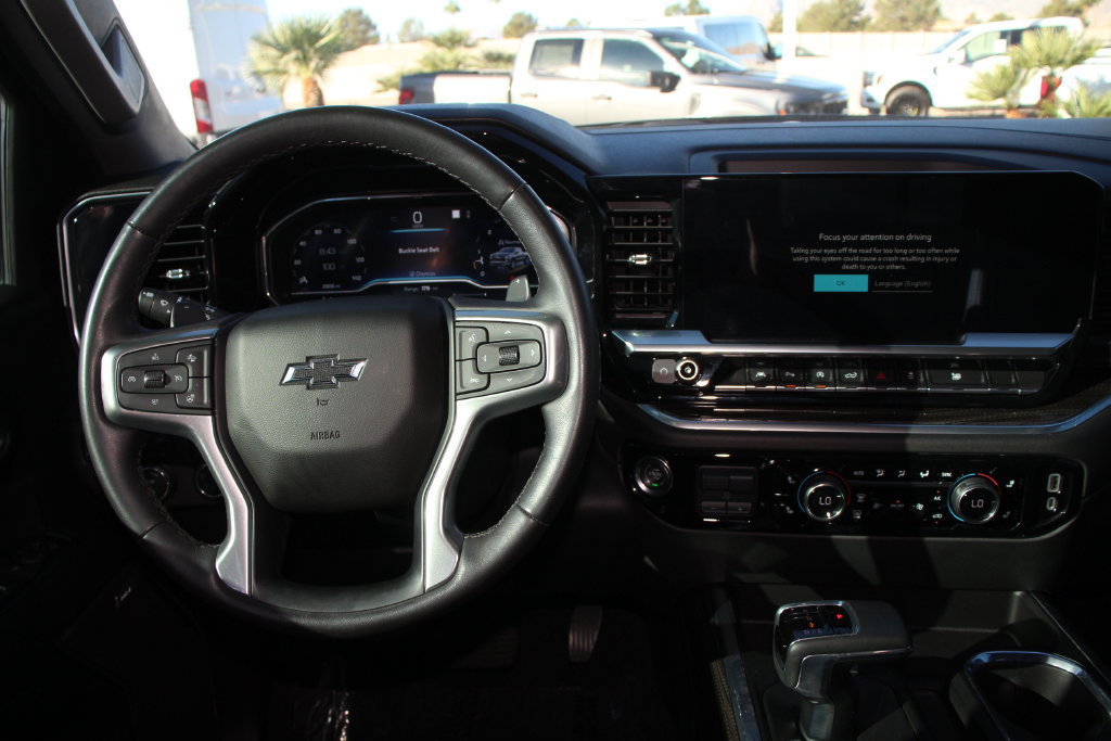 Used 2023 Chevrolet Silverado 1500 RST w/ Convenience Package II AWD/4WD image 17