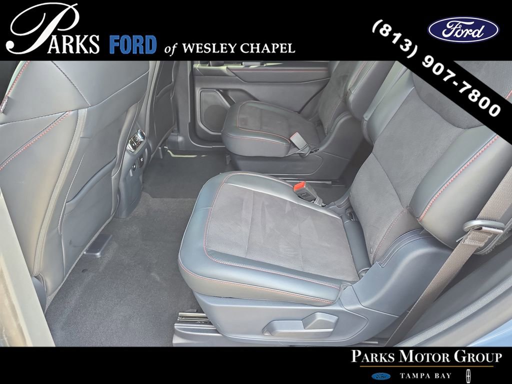 Certified 2025 Ford Explorer ST AWD/4WD image 15
