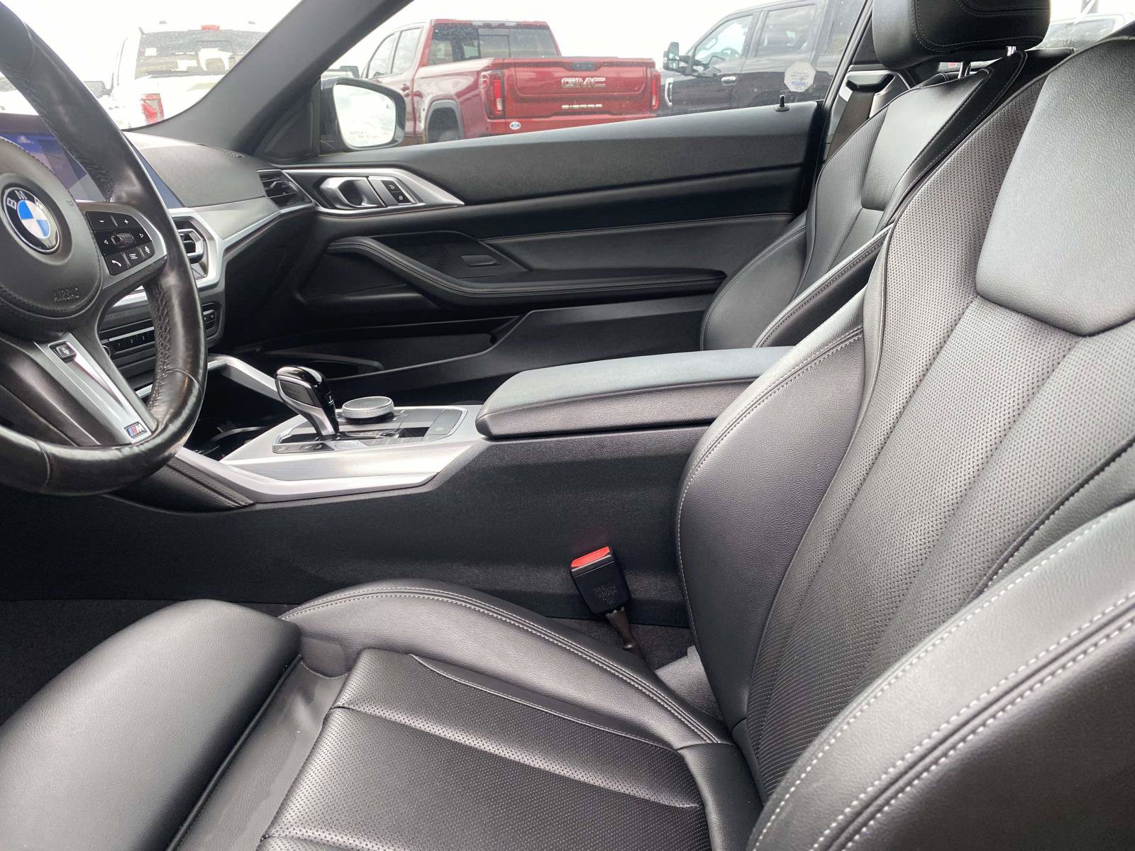 Used 2023 BMW 430i xDrive Coupe w/ M Sport Package AWD/4WD image 12