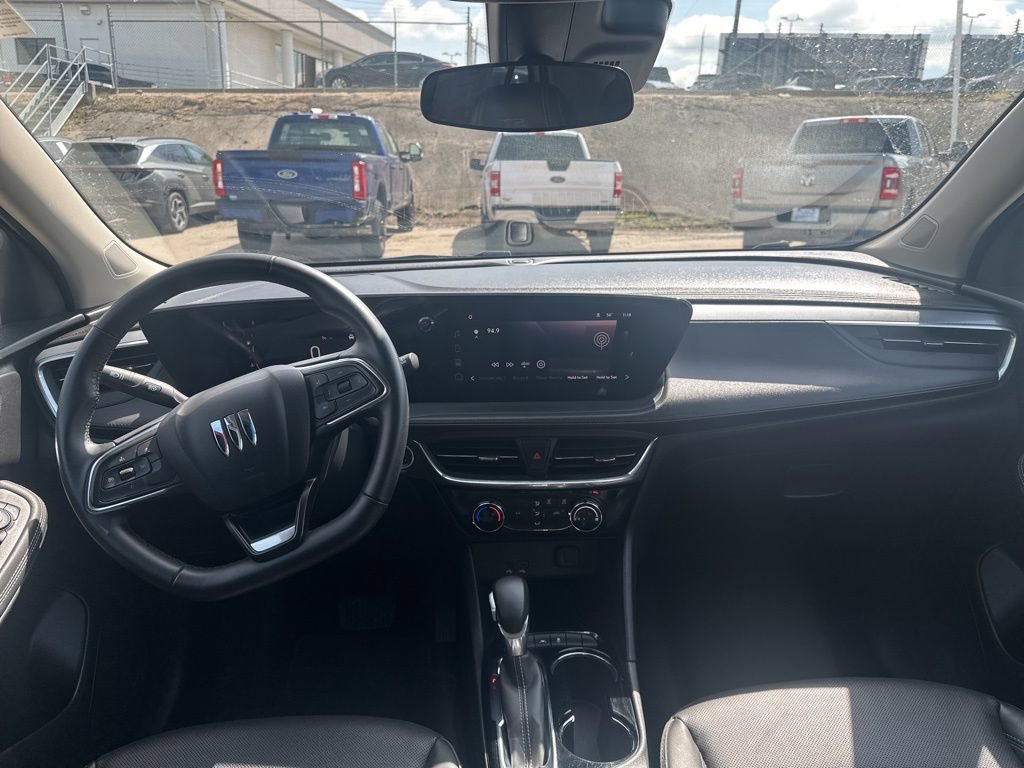 Used 2024 Buick Encore GX Sport Touring FWD image 10