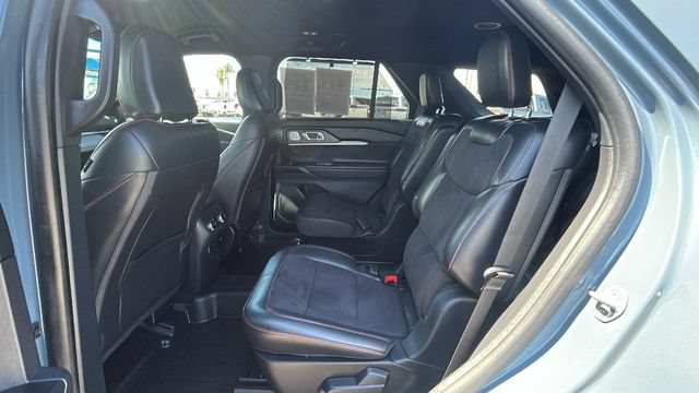 Certified 2025 Ford Explorer ST RWD image 16