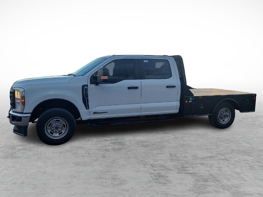Certified 2025 Ford F250 XL w/ 360-Degree Camera Package AWD/4WD image 6