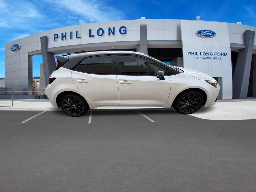 Used 2026 Toyota Corolla XSE FWD image 7