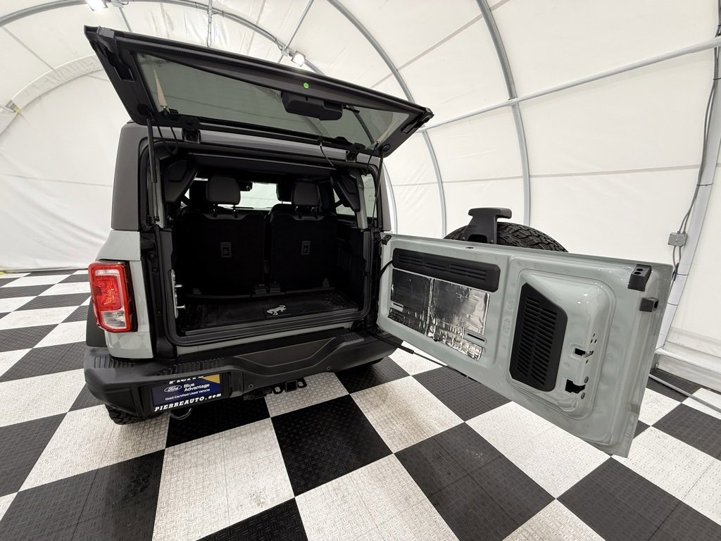 Certified 2024 Ford Bronco Black Diamond image 7