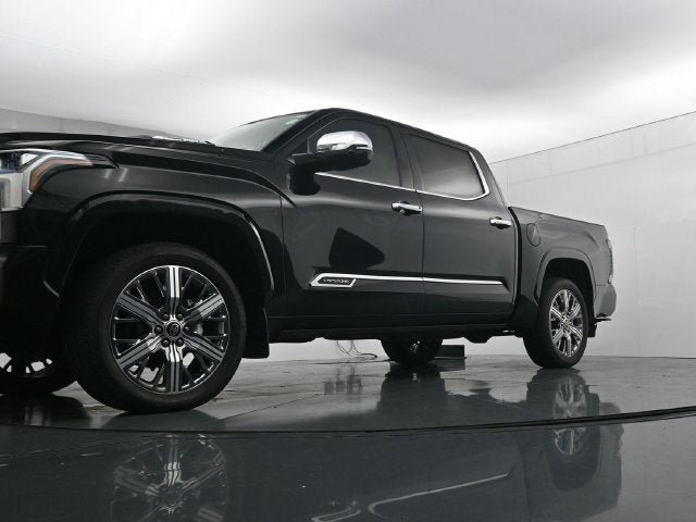 Used 2024 Toyota Tundra Capstone AWD/4WD image 35