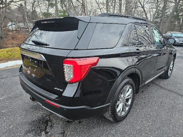 Certified 2021 Ford Explorer XLT w/ Equipment Group 202A image 3