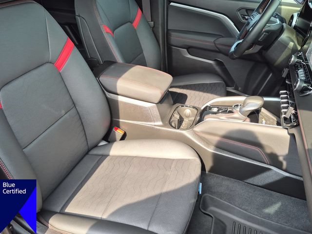 Used 2025 Chevrolet Colorado Z71 w/ Z71 Convenience Package 2 AWD/4WD image 35