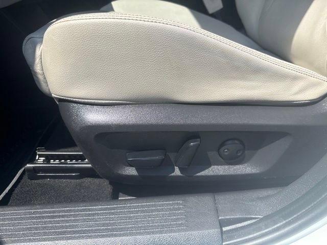 Used 2021 Nissan Rogue SL w/ Premium Package AWD/4WD image 15