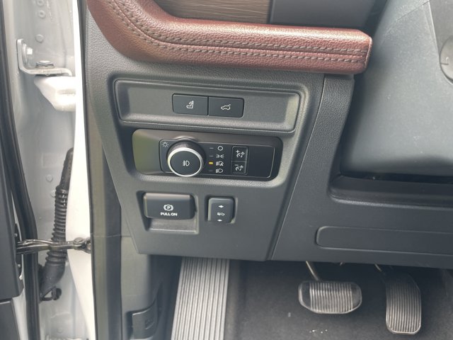Certified 2024 Ford Expedition Limited RWD image 21