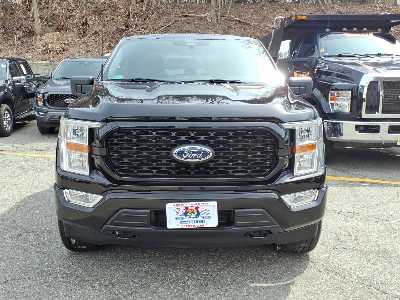 Certified 2022 Ford F150 XL w/ STX Appearance Package AWD/4WD image 2