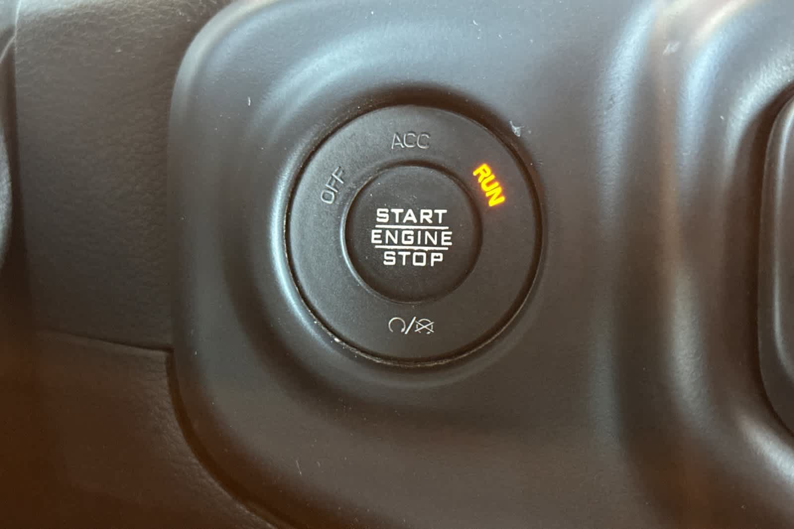 Used 2020 Jeep Gladiator Rubicon AWD/4WD image 22