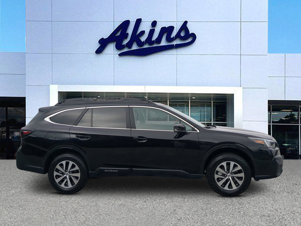 Used 2022 Subaru Outback Premium image 5