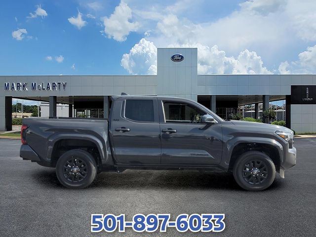 Used 2025 Toyota Tacoma SR5 RWD image 6