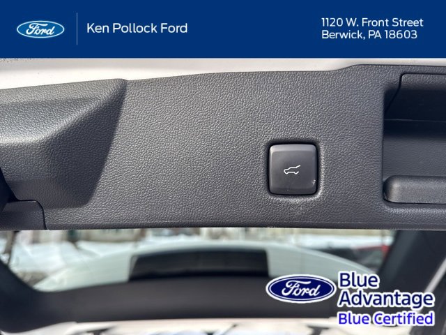 Certified 2022 Ford Escape Titanium w/ Class II Trailer Tow Package image 44