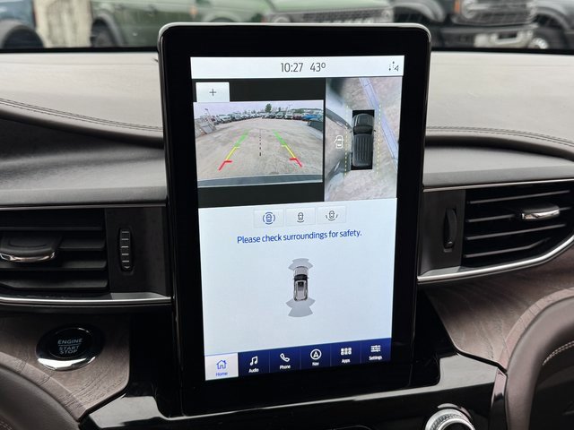 Certified 2022 Ford Explorer Platinum w/ Technology Package image 28