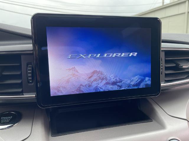 Certified 2023 Ford Explorer XLT w/ Equipment Group 202A AWD/4WD image 33
