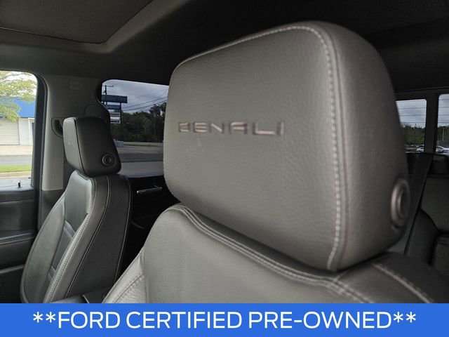 Used 2021 GMC Sierra 2500 Denali w/ Denali Black Diamond Edition AWD/4WD image 35
