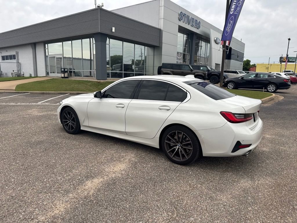 Used 2019 BMW 330i Sedan RWD image 10
