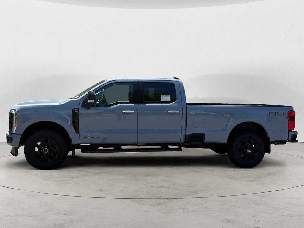 Certified 2025 Ford F350 Lariat w/ Black Appearance Package AWD/4WD image 2