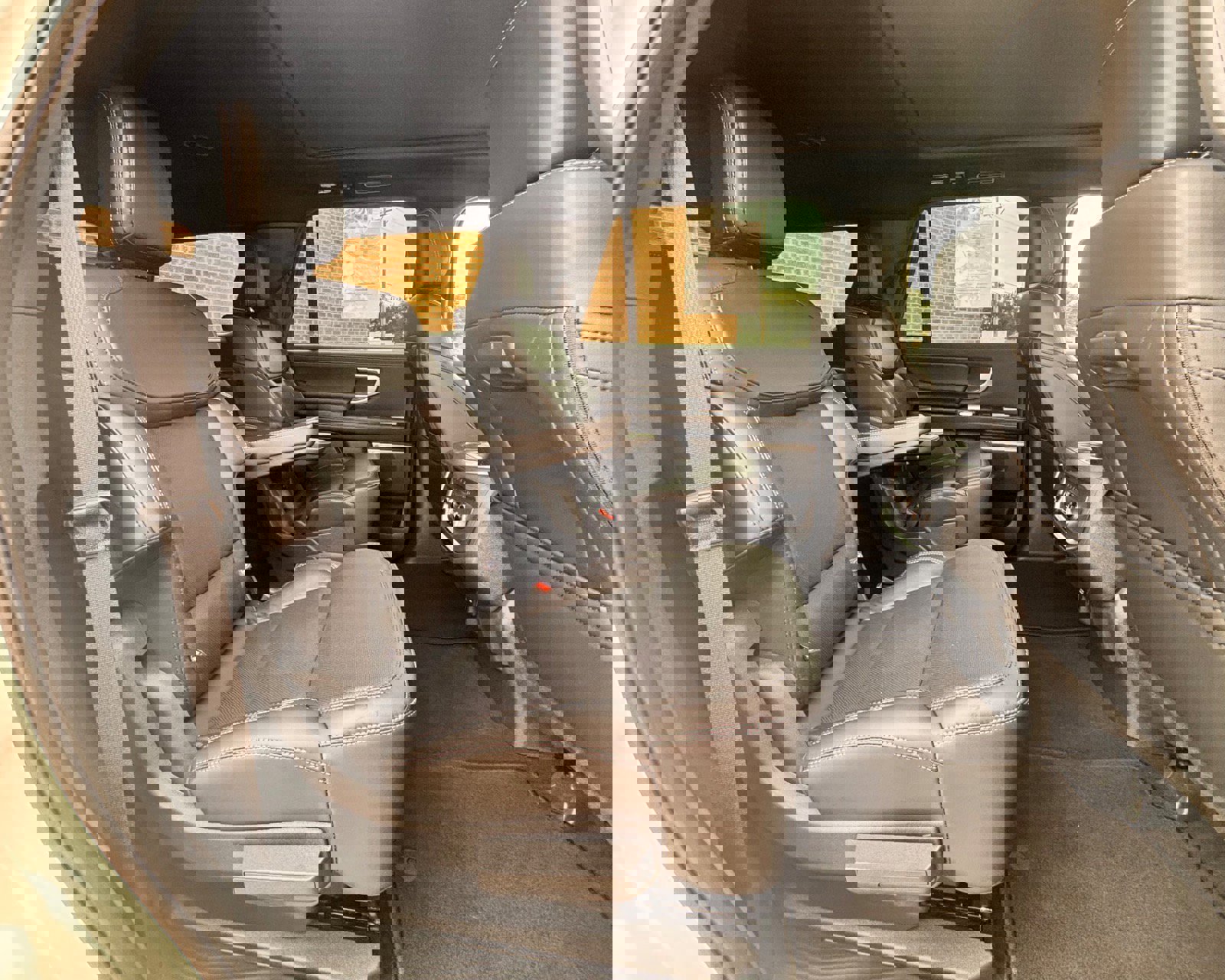 Certified 2025 Ford Expedition Platinum w/ Stealth Appearance Package image 31