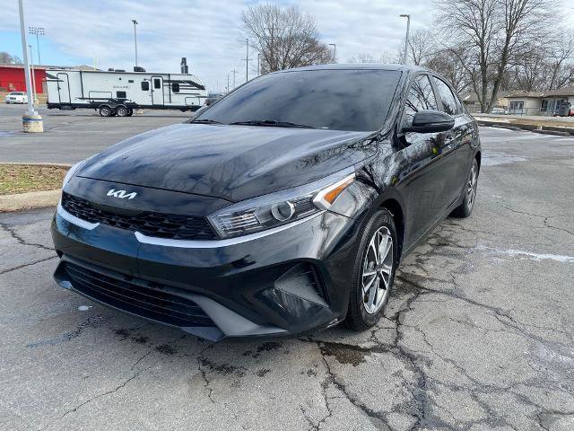 Used 2022 Kia Forte LXS w/ LXS Technology Package image 4
