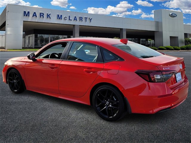 Used 2025 Honda Civic Sport image 3