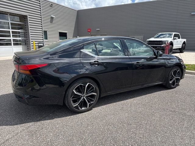 Used 2024 Nissan Altima 2.5 SR image 4